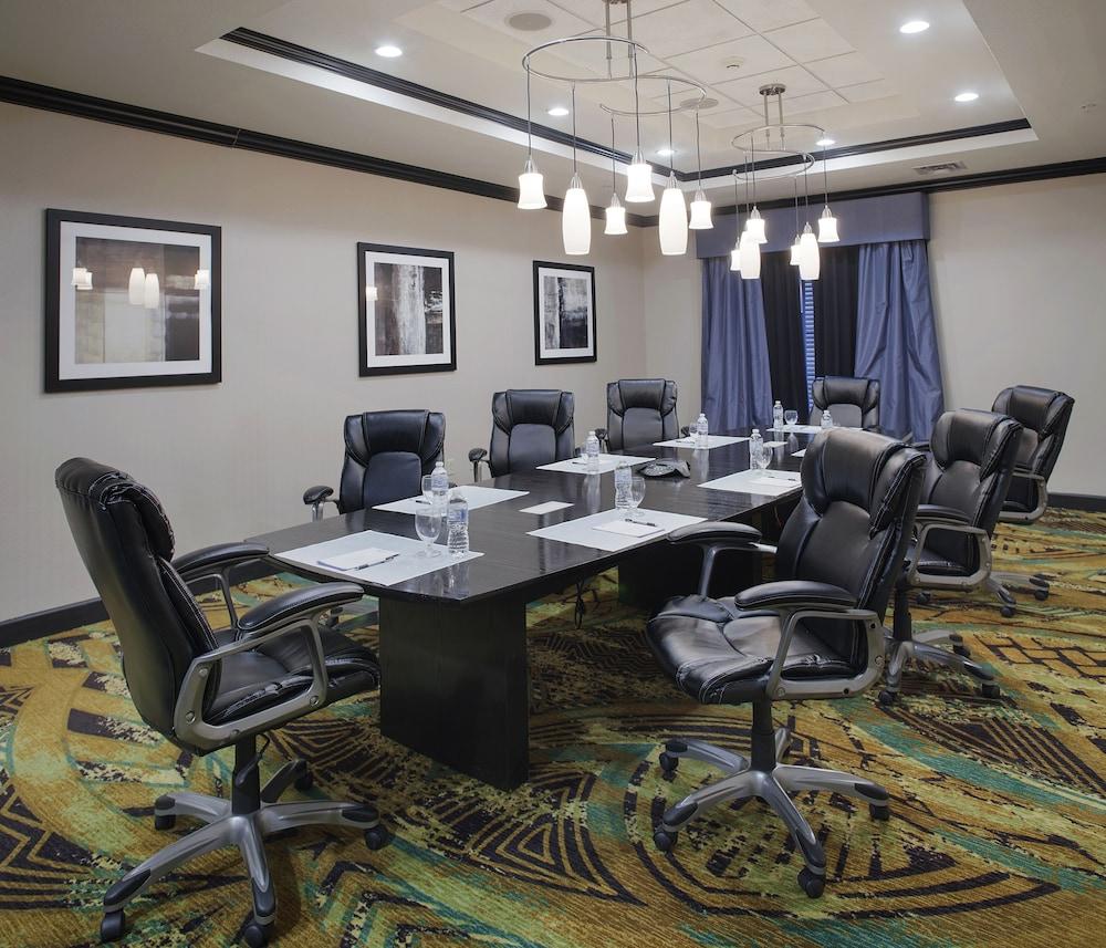 Hilton Garden Inn Jonesboro Ngoại thất bức ảnh