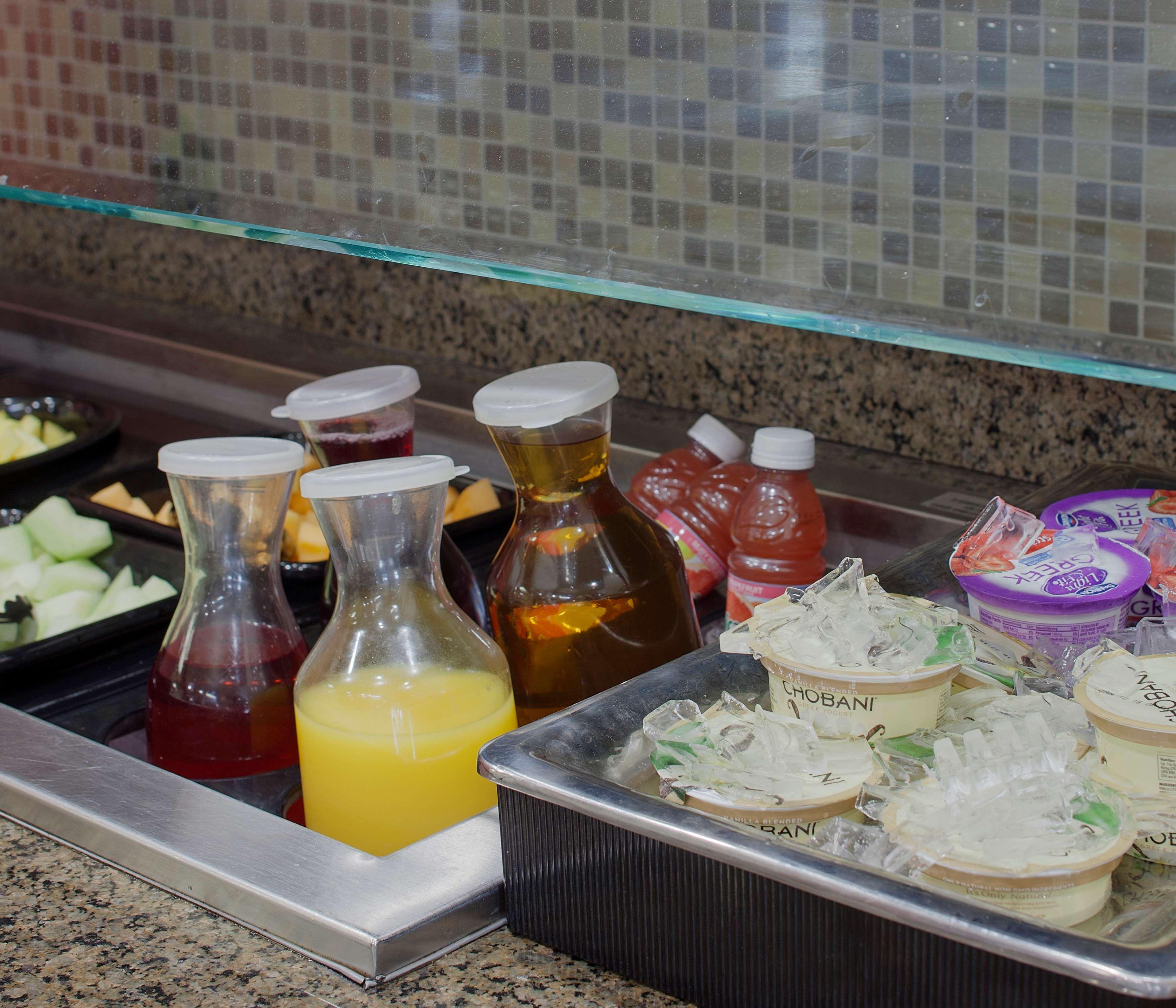 Hilton Garden Inn Jonesboro Ngoại thất bức ảnh