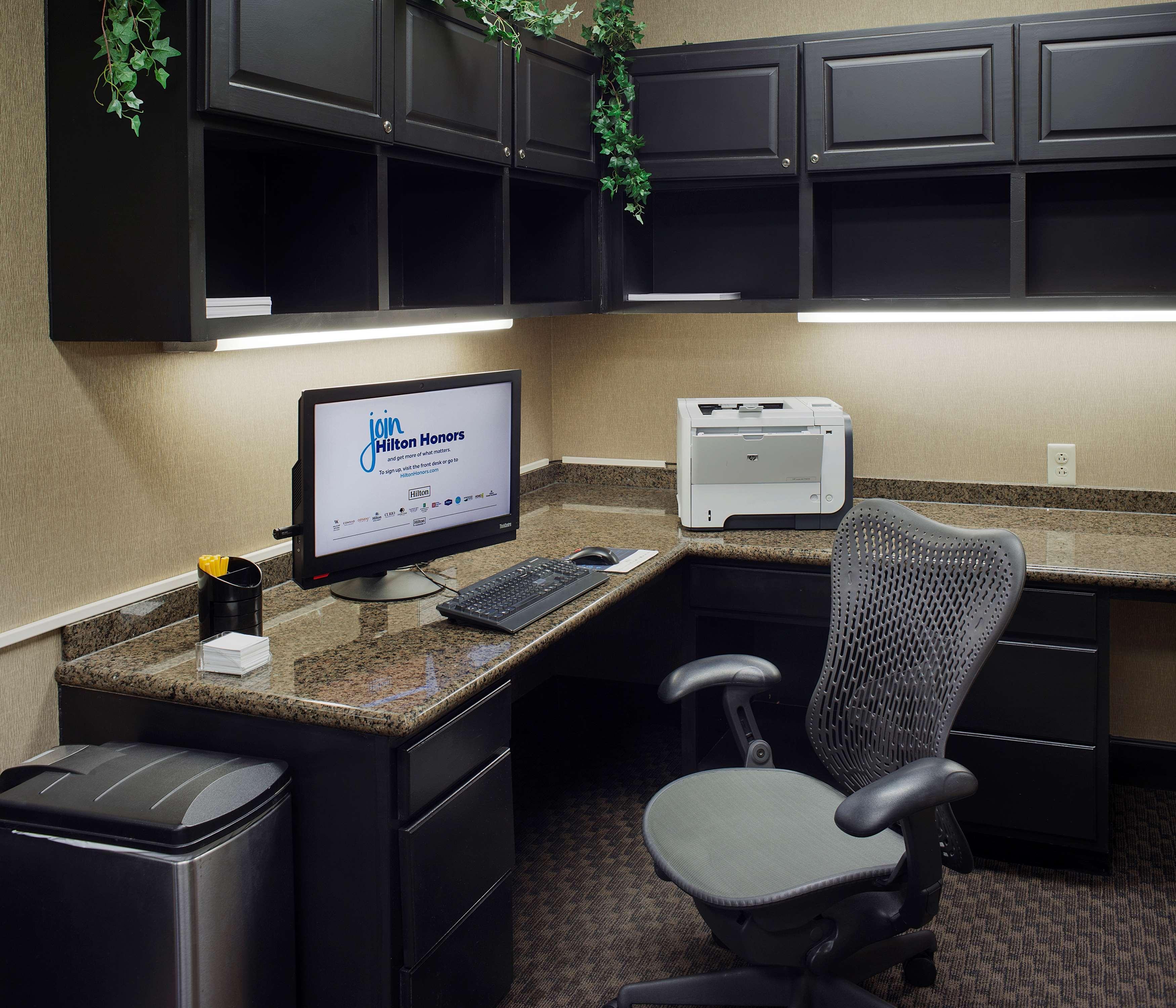 Hilton Garden Inn Jonesboro Ngoại thất bức ảnh