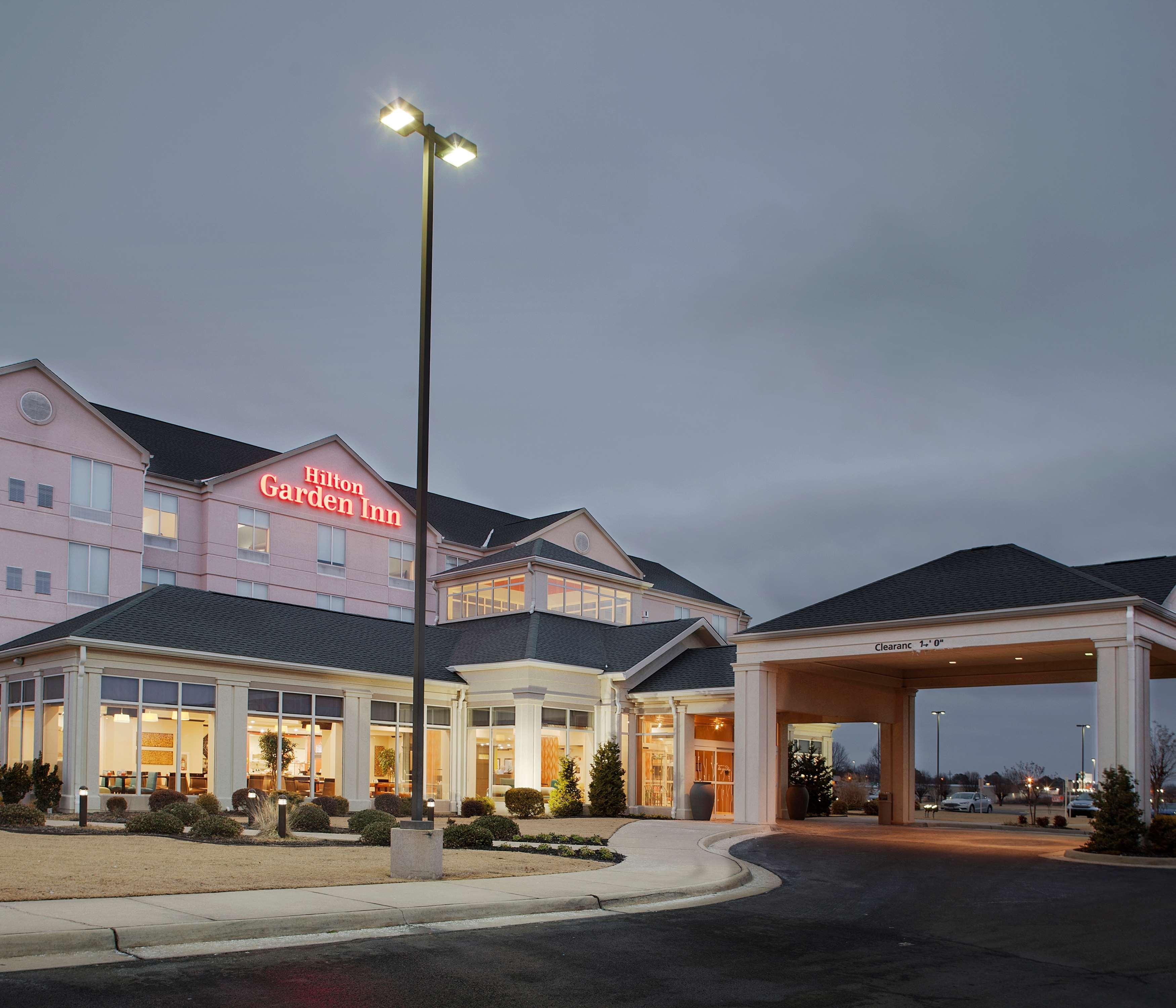 Hilton Garden Inn Jonesboro Ngoại thất bức ảnh