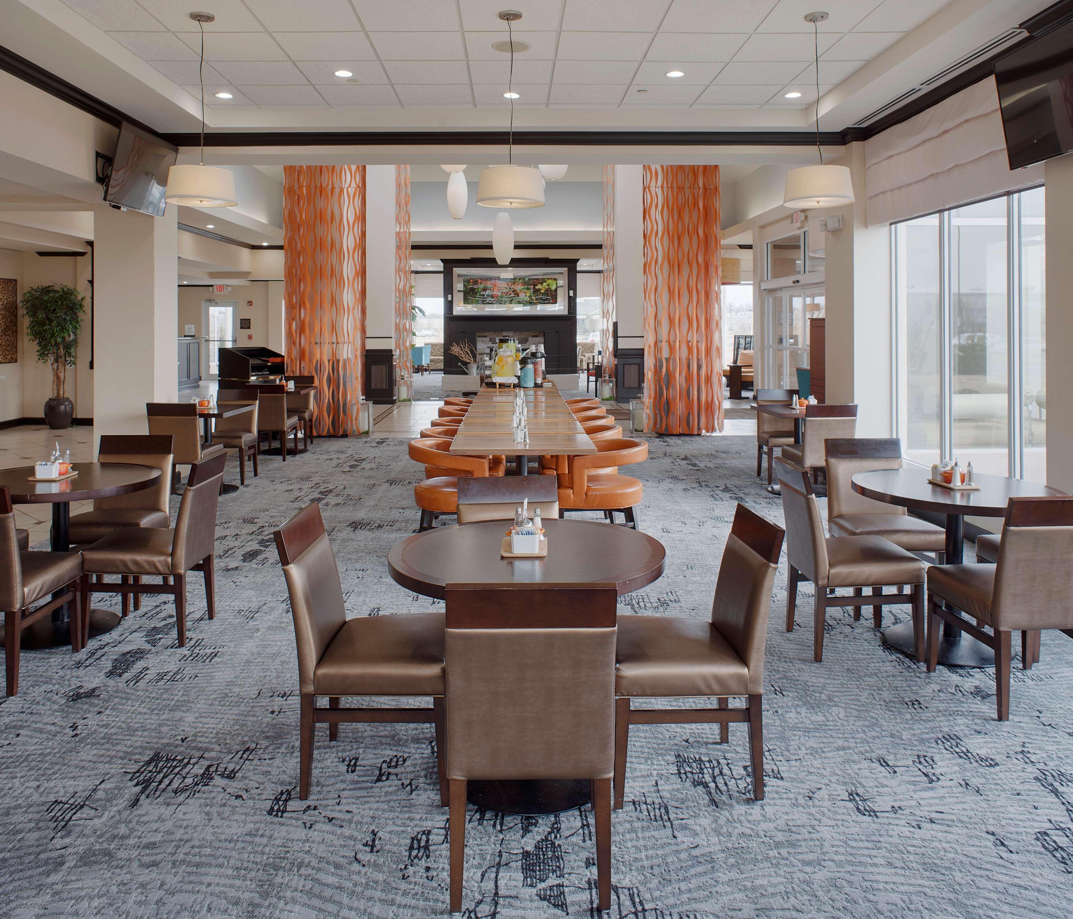 Hilton Garden Inn Jonesboro Ngoại thất bức ảnh