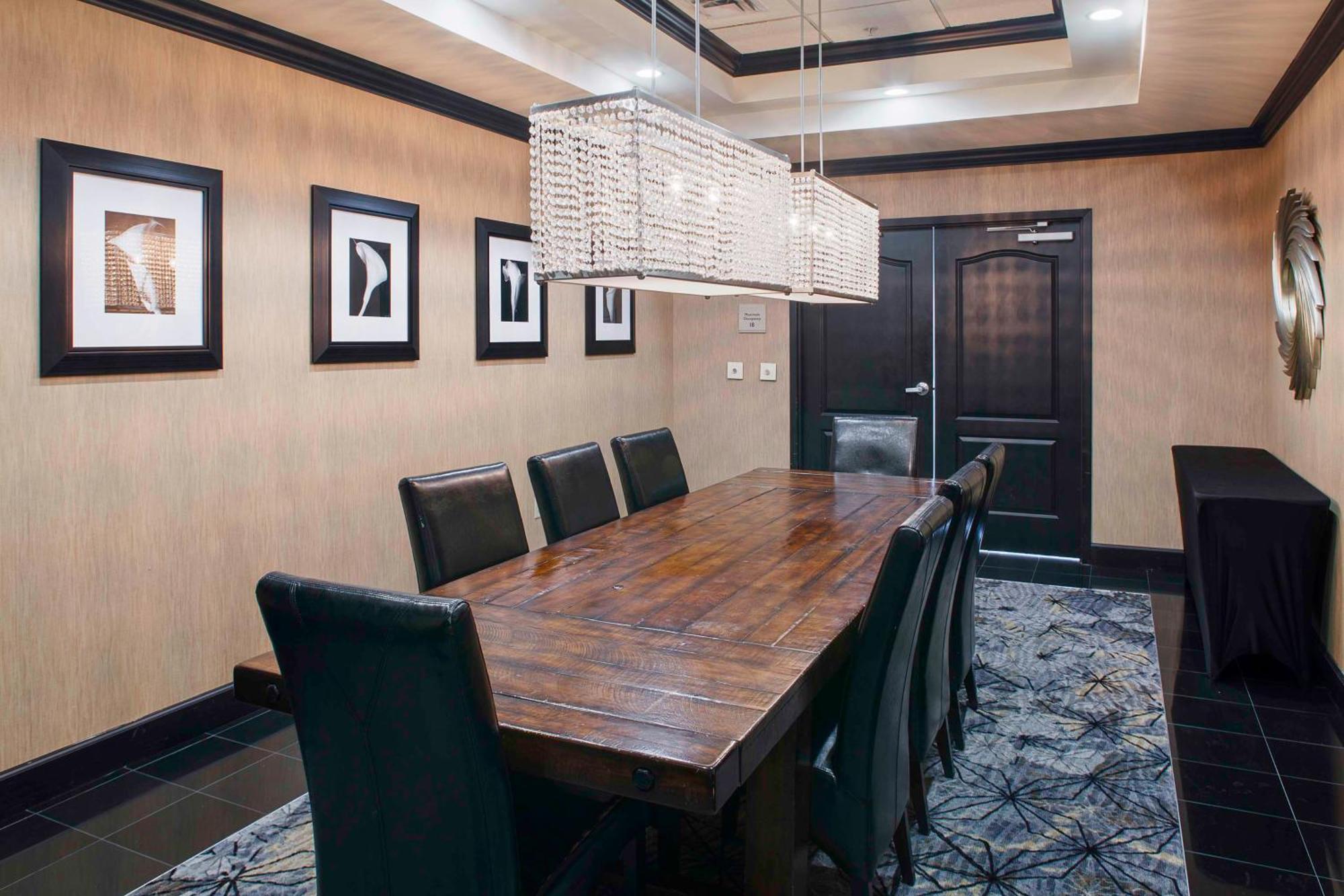 Hilton Garden Inn Jonesboro Ngoại thất bức ảnh